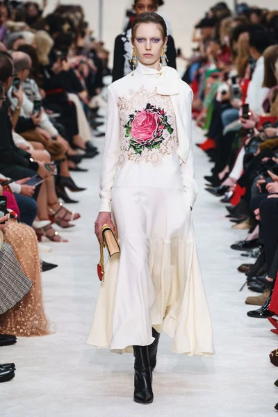 Look 38